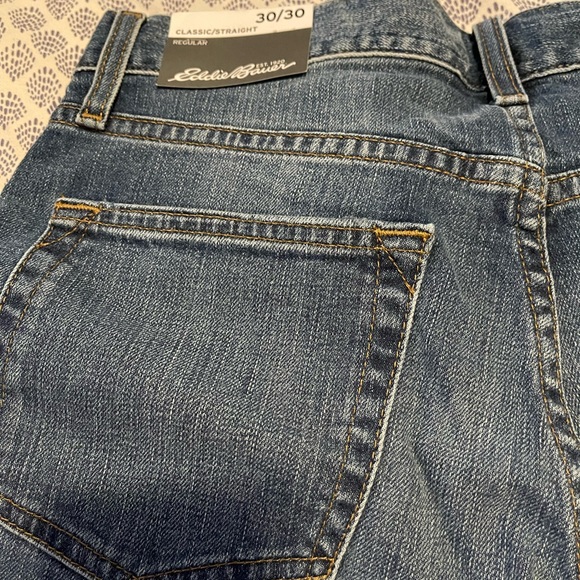 Eddie Bauer Classic straight Regular Stretch Denim Jeans NWT - Picture 8 of 8